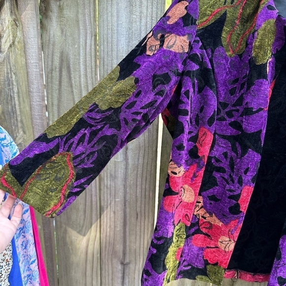 K. Studio Collection Satin Lined Corduroy Tapestry Funky Open Front Jacket - Picture 4 of 7
